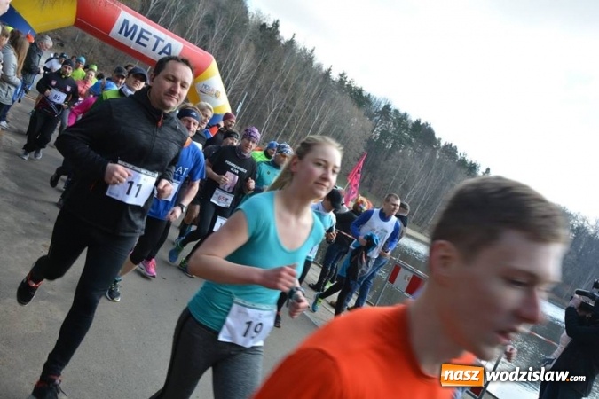 Zdjęcie w galerii na portalu naszwodzislaw.com: Błękitna Wstęga Balatonu. Wystartowało ponad 200 uczestników wiadomości z regionu