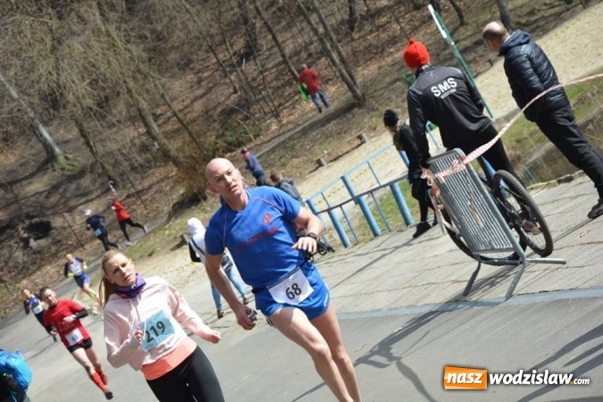 Zdjęcie w galerii na portalu naszwodzislaw.com: Błękitna Wstęga Balatonu. Wystartowało ponad 200 uczestników wiadomości z regionu