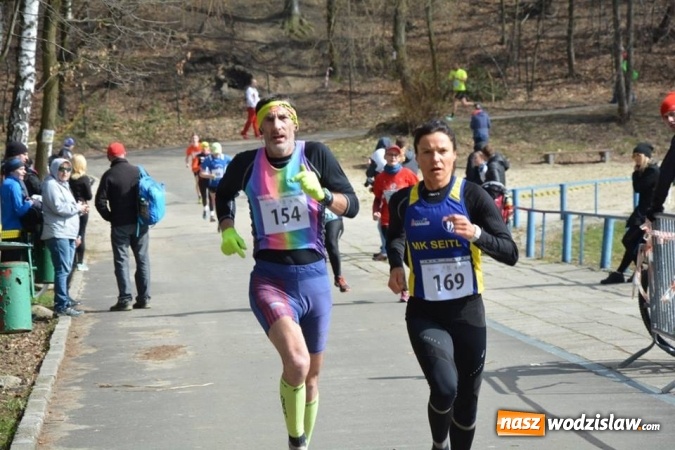 Zdjęcie w galerii na portalu naszwodzislaw.com: Błękitna Wstęga Balatonu. Wystartowało ponad 200 uczestników wiadomości z regionu