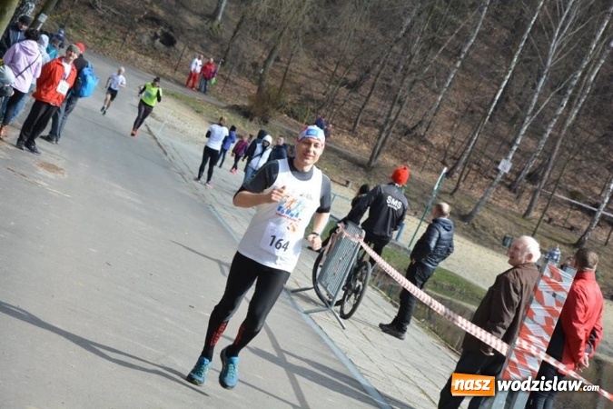 Zdjęcie w galerii na portalu naszwodzislaw.com: Błękitna Wstęga Balatonu. Wystartowało ponad 200 uczestników wiadomości z regionu