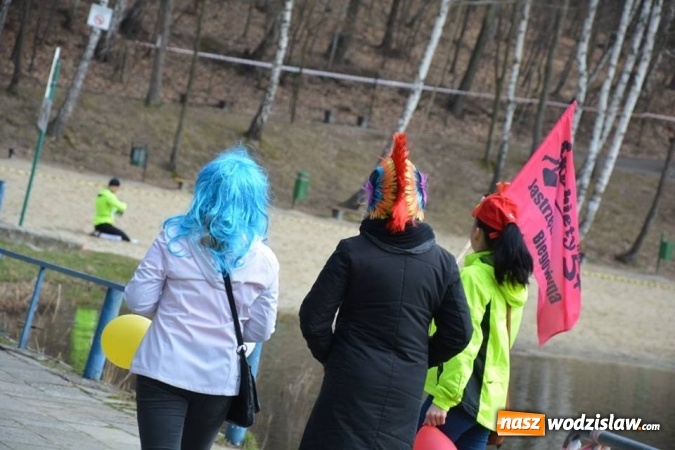 Zdjęcie w galerii na portalu naszwodzislaw.com: Błękitna Wstęga Balatonu. Wystartowało ponad 200 uczestników wiadomości z regionu