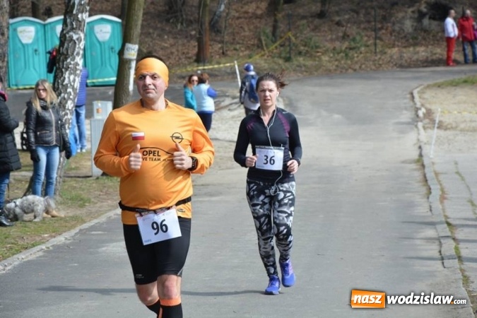 Zdjęcie w galerii na portalu naszwodzislaw.com: Błękitna Wstęga Balatonu. Wystartowało ponad 200 uczestników wiadomości z regionu