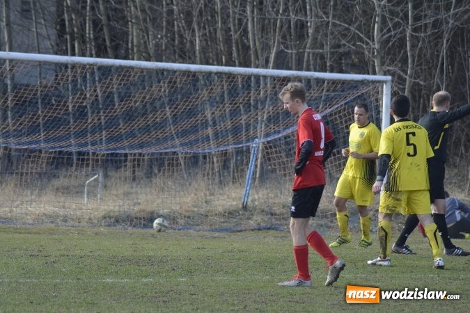 Zdjęcie w galerii na portalu naszwodzislaw.com: B klasa: Grad goli w Czyżowicach wiadomości z regionu