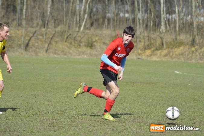 Zdjęcie w galerii na portalu naszwodzislaw.com: B klasa: Grad goli w Czyżowicach wiadomości z regionu