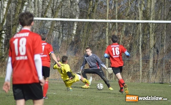 Zdjęcie w galerii na portalu naszwodzislaw.com: B klasa: Grad goli w Czyżowicach wiadomości z regionu