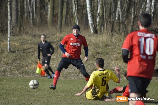 Zdjęcie w galerii na portalu naszwodzislaw.com: B klasa: Grad goli w Czyżowicach wiadomości z regionu