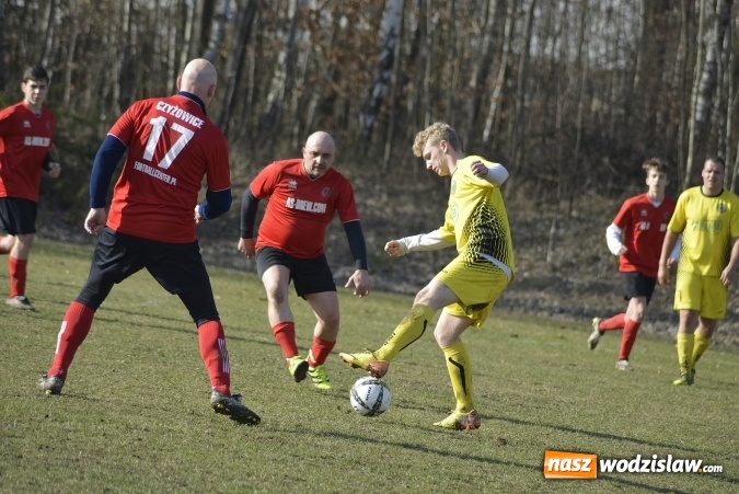 Zdjęcie w galerii na portalu naszwodzislaw.com: B klasa: Grad goli w Czyżowicach wiadomości z regionu