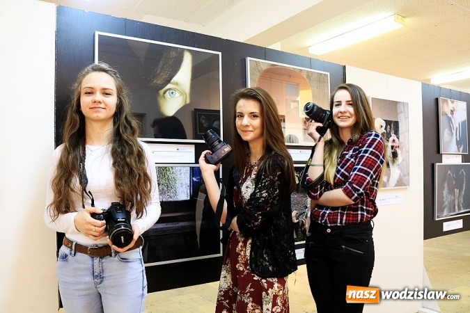 Zdjęcie w galerii na portalu naszwodzislaw.com: Kolejny sukces Fotonu. Prace studentów na XIV Rybnickim Festiwalu Fotografii wiadomości z regionu