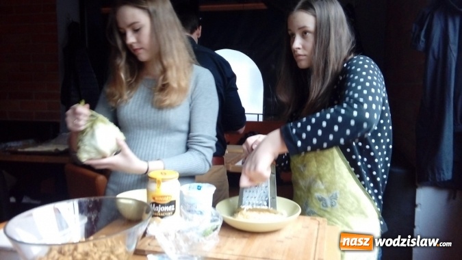 Zdjęcie w galerii na portalu naszwodzislaw.com: Z Francuzami po angielsku wiadomości z regionu