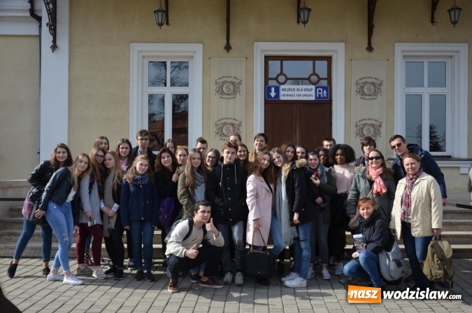 Zdjęcie w galerii na portalu naszwodzislaw.com: Z Francuzami po angielsku wiadomości z regionu