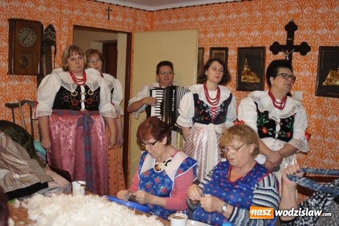Zdjęcie w galerii na portalu naszwodzislaw.com: Gospodynie z Gogołowej zorganizowały tradycyjne szkubaczki wiadomości z regionu