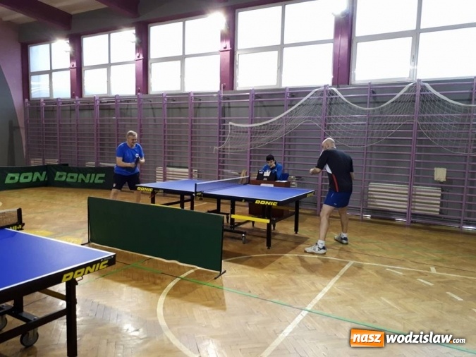 Zdjęcie w galerii na portalu naszwodzislaw.com: Tenisiści stołowi TKKF Relaks wygrali z UGKS Sokół Zebrzydowice wiadomości z regionu