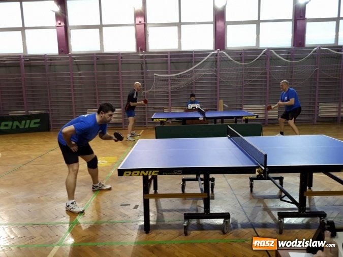 Zdjęcie w galerii na portalu naszwodzislaw.com: Tenisiści stołowi TKKF Relaks wygrali z UGKS Sokół Zebrzydowice wiadomości z regionu