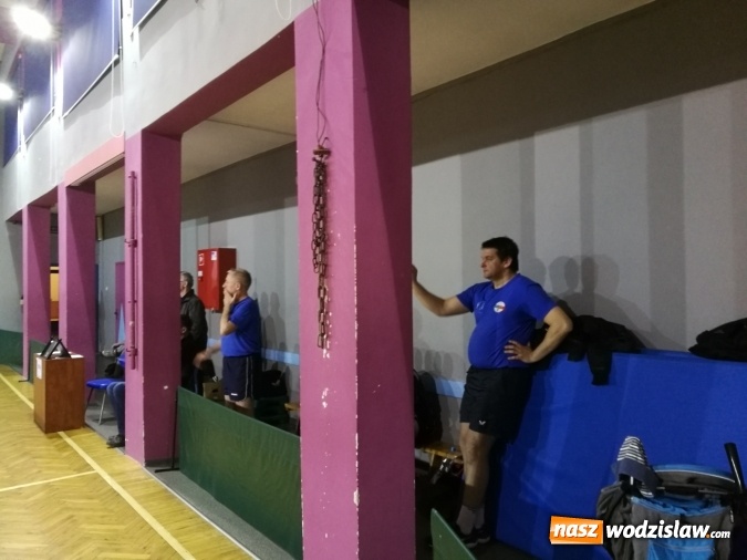 Zdjęcie w galerii na portalu naszwodzislaw.com: Tenisiści stołowi TKKF Relaks wygrali z UGKS Sokół Zebrzydowice wiadomości z regionu