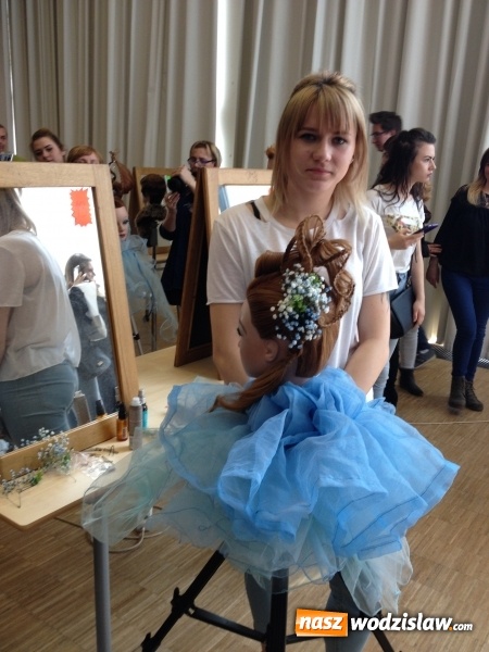 Zdjęcie w galerii na portalu naszwodzislaw.com: Uczennica ZSP w Pszowie na podium konkursu fryzjerskiego wiadomości z regionu