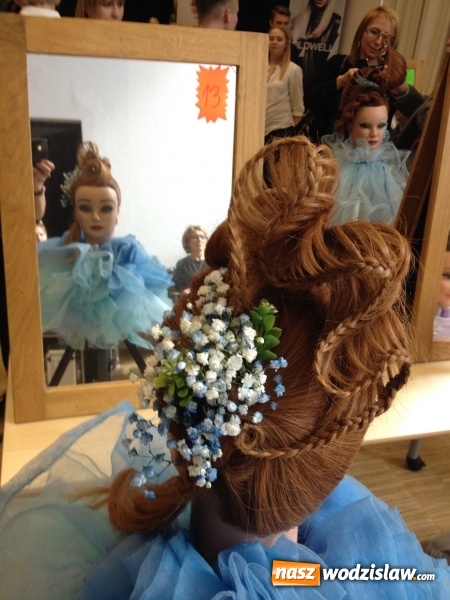 Zdjęcie w galerii na portalu naszwodzislaw.com: Uczennica ZSP w Pszowie na podium konkursu fryzjerskiego wiadomości z regionu