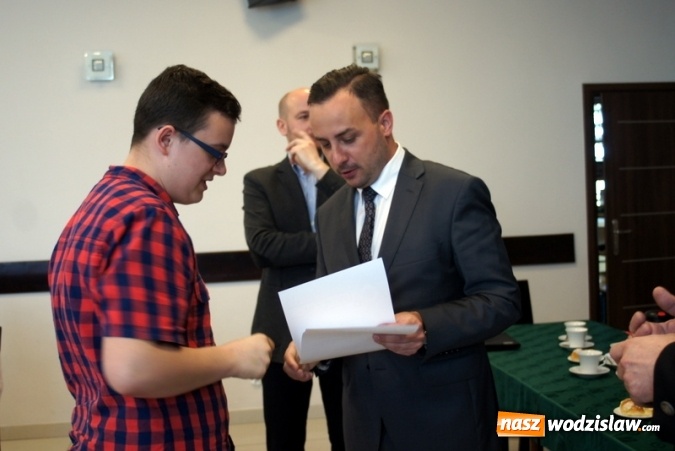 Zdjęcie w galerii na portalu naszwodzislaw.com: Znamy już laureatów Gminnego Turnieju Wiedzy Pożarniczej wiadomości z regionu