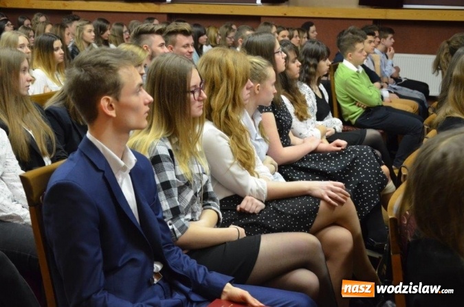 Zdjęcie w galerii na portalu naszwodzislaw.com: Festiwal wiedzy w I LO w Wodzisławiu Śląskim wiadomości z regionu