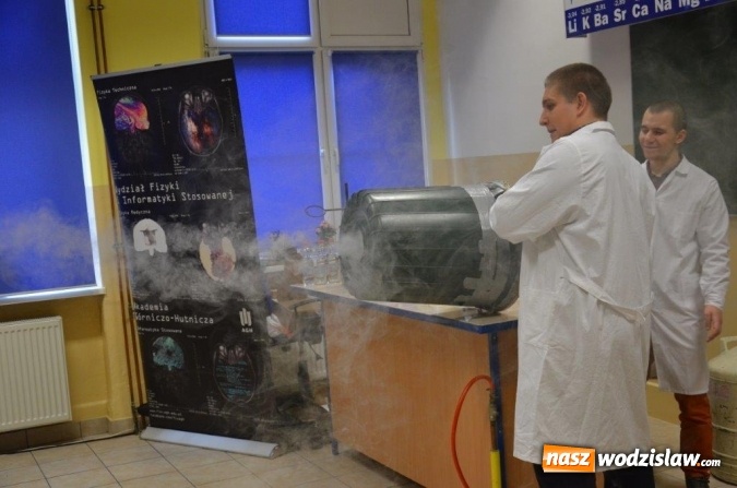 Zdjęcie w galerii na portalu naszwodzislaw.com: Festiwal wiedzy w I LO w Wodzisławiu Śląskim wiadomości z regionu