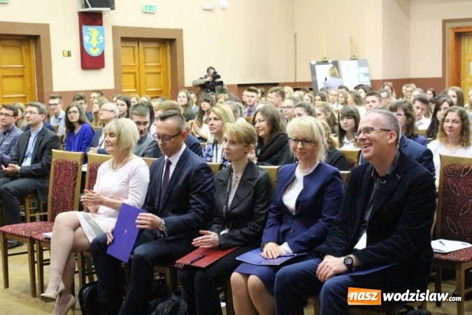 Zdjęcie w galerii na portalu naszwodzislaw.com: Festiwal wiedzy w I LO w Wodzisławiu Śląskim wiadomości z regionu