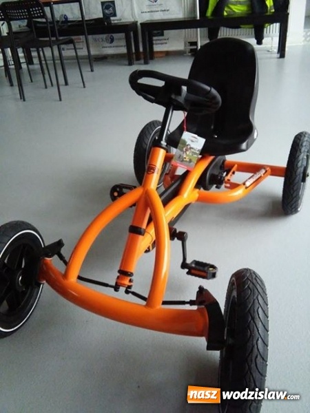 Zdjęcie w galerii na portalu naszwodzislaw.com: Rodzinny Park Rozrywki. Już jutro rozpoczęcie nowego sezonu. Otwarta zostanie również wypożyczalnia sprzętu, a w niej nowe atrakcje  wiadomości z regionu