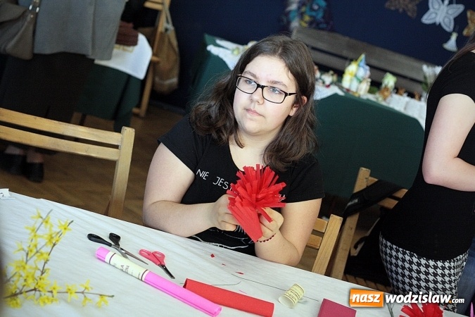 Zdjęcie w galerii na portalu naszwodzislaw.com: Wystartował dzisiaj i potrwa do jutra. W Pszowie trwa jarmark wielkanocny  wiadomości z regionu