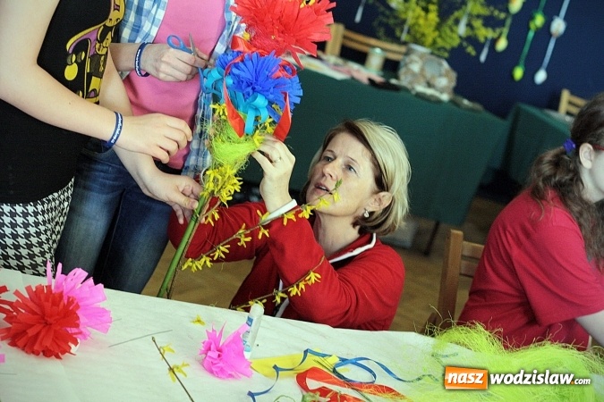 Zdjęcie w galerii na portalu naszwodzislaw.com: Wystartował dzisiaj i potrwa do jutra. W Pszowie trwa jarmark wielkanocny  wiadomości z regionu