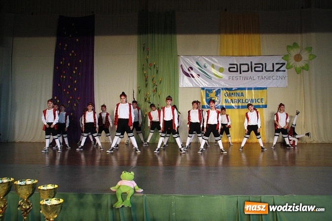 Zdjęcie w galerii na portalu naszwodzislaw.com: Kolejna edycja festiwalu tanecznego Aplauz w Marklowicach. Zatańczyła nawet... Cruella de Mon wiadomości z regionu