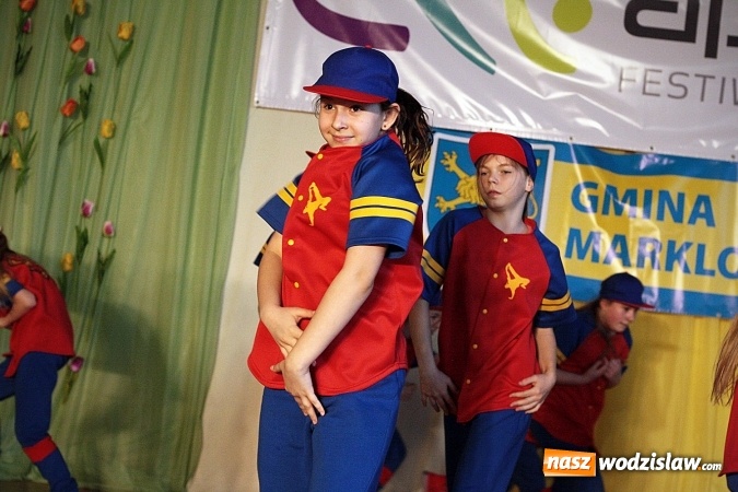 Zdjęcie w galerii na portalu naszwodzislaw.com: Kolejna edycja festiwalu tanecznego Aplauz w Marklowicach. Zatańczyła nawet... Cruella de Mon wiadomości z regionu