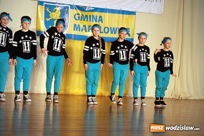 Zdjęcie w galerii na portalu naszwodzislaw.com: Kolejna edycja festiwalu tanecznego Aplauz w Marklowicach. Zatańczyła nawet... Cruella de Mon wiadomości z regionu