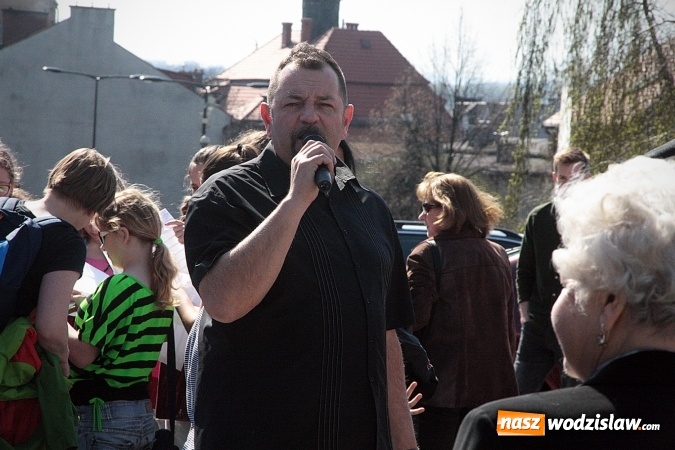 Zdjęcie w galerii na portalu naszwodzislaw.com: Wielkie gotowanie w Pszowie, czyli drugi dzień jarmarku wielkanocnego wiadomości z regionu