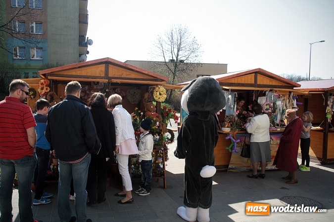 Zdjęcie w galerii na portalu naszwodzislaw.com: Wielkie gotowanie w Pszowie, czyli drugi dzień jarmarku wielkanocnego wiadomości z regionu