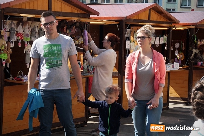 Zdjęcie w galerii na portalu naszwodzislaw.com: Wielkie gotowanie w Pszowie, czyli drugi dzień jarmarku wielkanocnego wiadomości z regionu