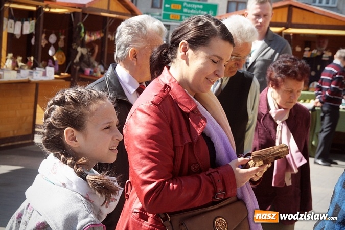 Zdjęcie w galerii na portalu naszwodzislaw.com: Wielkie gotowanie w Pszowie, czyli drugi dzień jarmarku wielkanocnego wiadomości z regionu