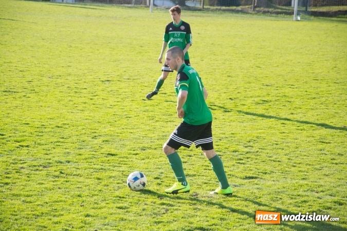 Zdjęcie w galerii na portalu naszwodzislaw.com: B klasa: Starcie rezerw Turzy i Rogowa. Unia lepsza od Przyszłości wiadomości z regionu