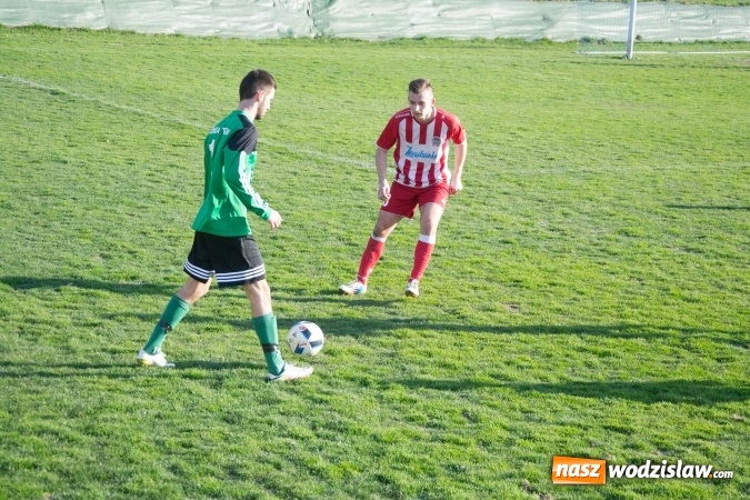 Zdjęcie w galerii na portalu naszwodzislaw.com: B klasa: Starcie rezerw Turzy i Rogowa. Unia lepsza od Przyszłości wiadomości z regionu