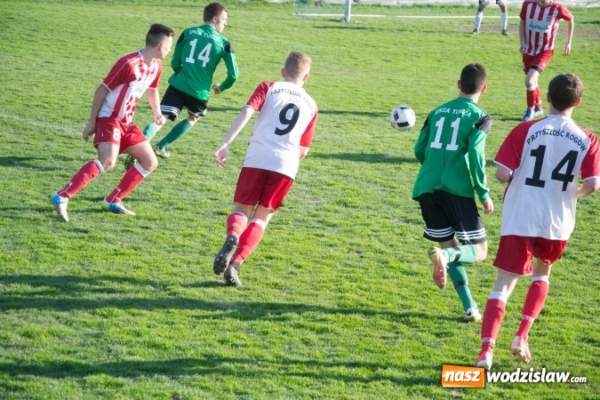 Zdjęcie w galerii na portalu naszwodzislaw.com: B klasa: Starcie rezerw Turzy i Rogowa. Unia lepsza od Przyszłości wiadomości z regionu