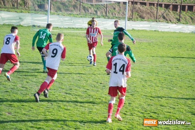 Zdjęcie w galerii na portalu naszwodzislaw.com: B klasa: Starcie rezerw Turzy i Rogowa. Unia lepsza od Przyszłości wiadomości z regionu