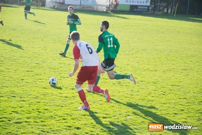 Zdjęcie w galerii na portalu naszwodzislaw.com: B klasa: Starcie rezerw Turzy i Rogowa. Unia lepsza od Przyszłości wiadomości z regionu