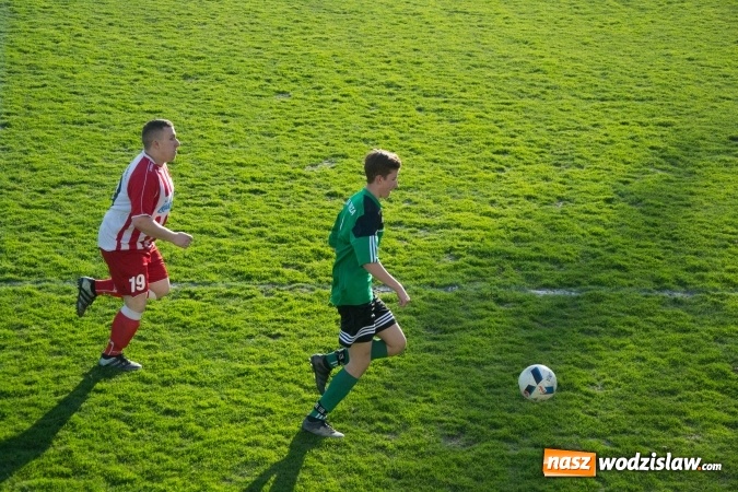 Zdjęcie w galerii na portalu naszwodzislaw.com: B klasa: Starcie rezerw Turzy i Rogowa. Unia lepsza od Przyszłości wiadomości z regionu