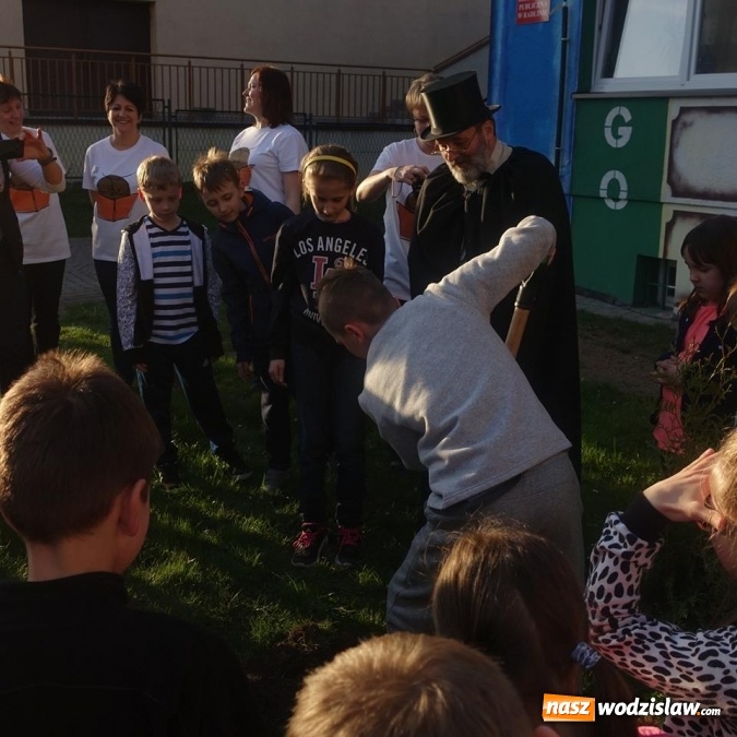Zdjęcie w galerii na portalu naszwodzislaw.com: Kolejna noc z Andersenem w Radlinie wiadomości z regionu