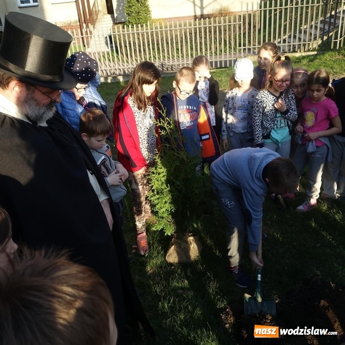 Zdjęcie w galerii na portalu naszwodzislaw.com: Kolejna noc z Andersenem w Radlinie wiadomości z regionu