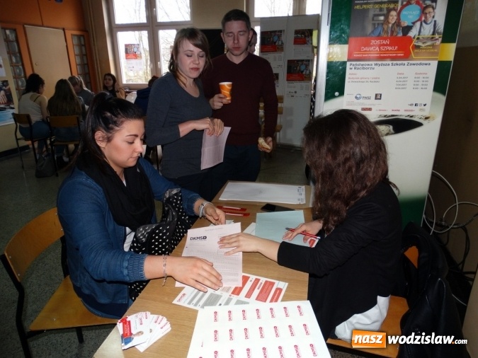 Zdjęcie w galerii na portalu naszwodzislaw.com: Dołącz do walki z nowotworami krwi! Zarejestruj się jako potencjalny Dawca szpiku wiadomości z regionu