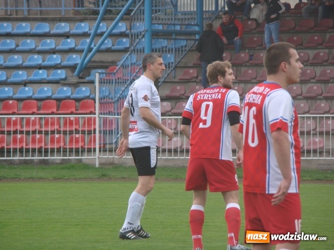 Zdjęcie w galerii na portalu naszwodzislaw.com: APN Odra remisuje z Naprzodem Syrynia wiadomości z regionu