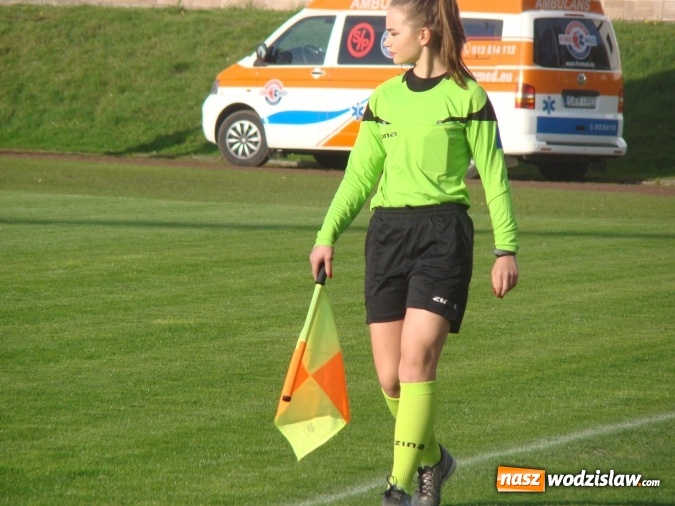 Zdjęcie w galerii na portalu naszwodzislaw.com: APN Odra remisuje z Naprzodem Syrynia wiadomości z regionu