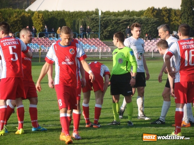 Zdjęcie w galerii na portalu naszwodzislaw.com: APN Odra remisuje z Naprzodem Syrynia wiadomości z regionu