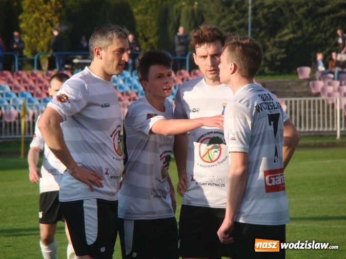 Zdjęcie w galerii na portalu naszwodzislaw.com: APN Odra remisuje z Naprzodem Syrynia wiadomości z regionu