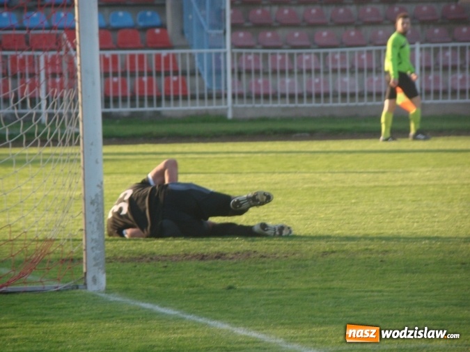 Zdjęcie w galerii na portalu naszwodzislaw.com: APN Odra remisuje z Naprzodem Syrynia wiadomości z regionu