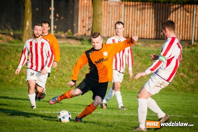 Zdjęcie w galerii na portalu naszwodzislaw.com: Gołkowice bez punktów w starciu z raciborskim Rafako wiadomości z regionu