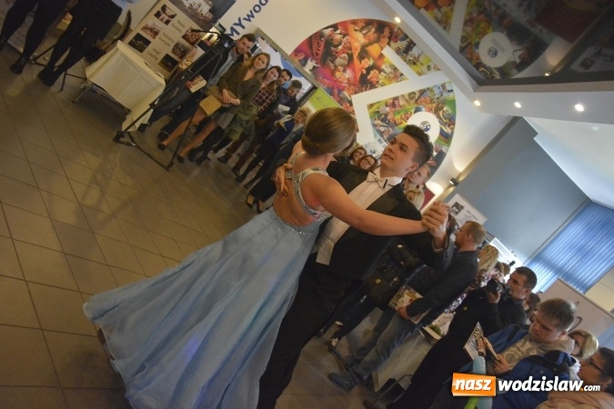 Zdjęcie w galerii na portalu naszwodzislaw.com: Trzecia edycja Festiwalu Weselnego zagościła do Wodzisławskiego Centrum Kultury wiadomości z regionu